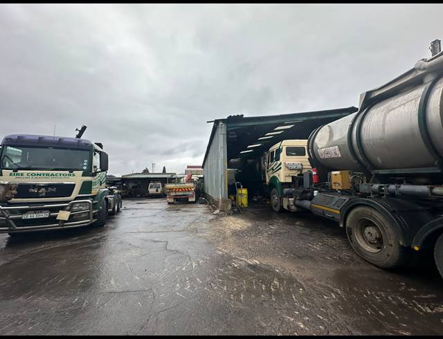800M² WAREHOUSE TO LET IN CHLOORKOP